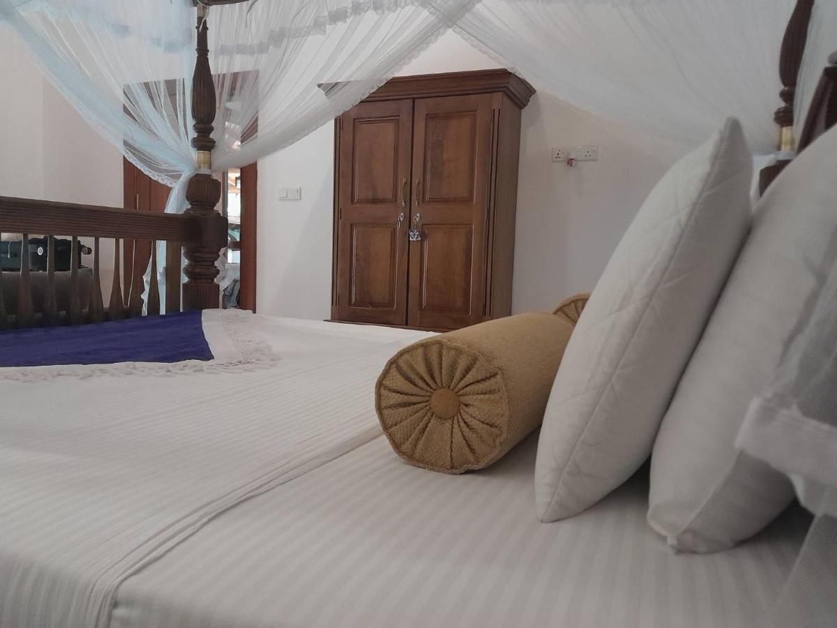 Luxury Villa With Bb Free Wi-Fi Bentota Exterior photo