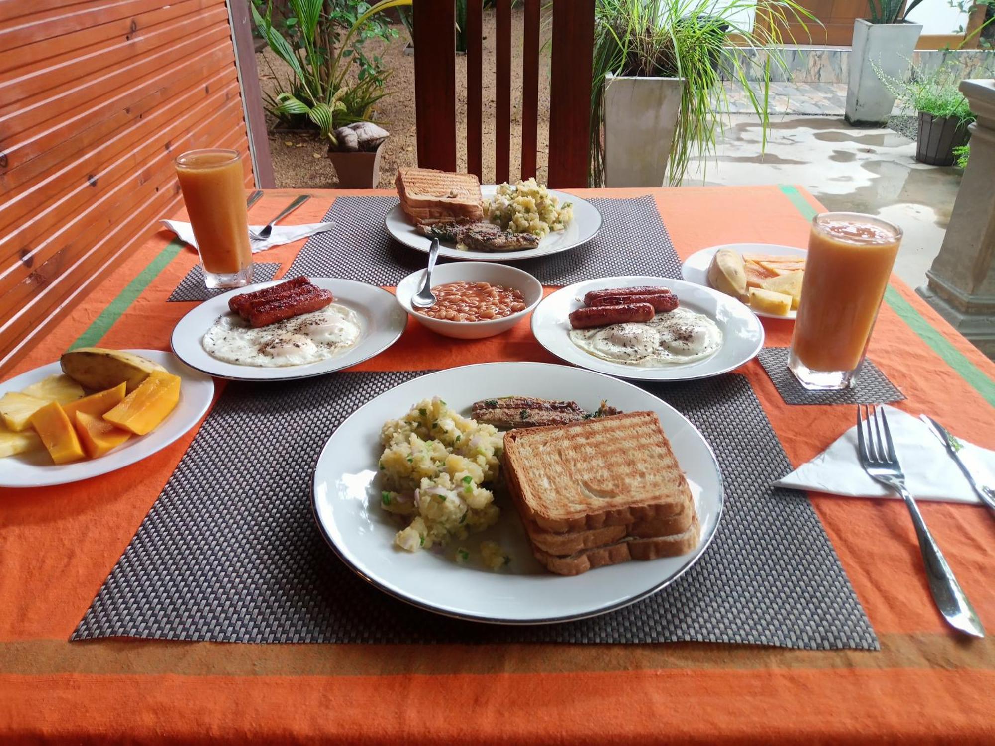 Luxury Villa With Bb Free Wi-Fi Bentota Exterior photo